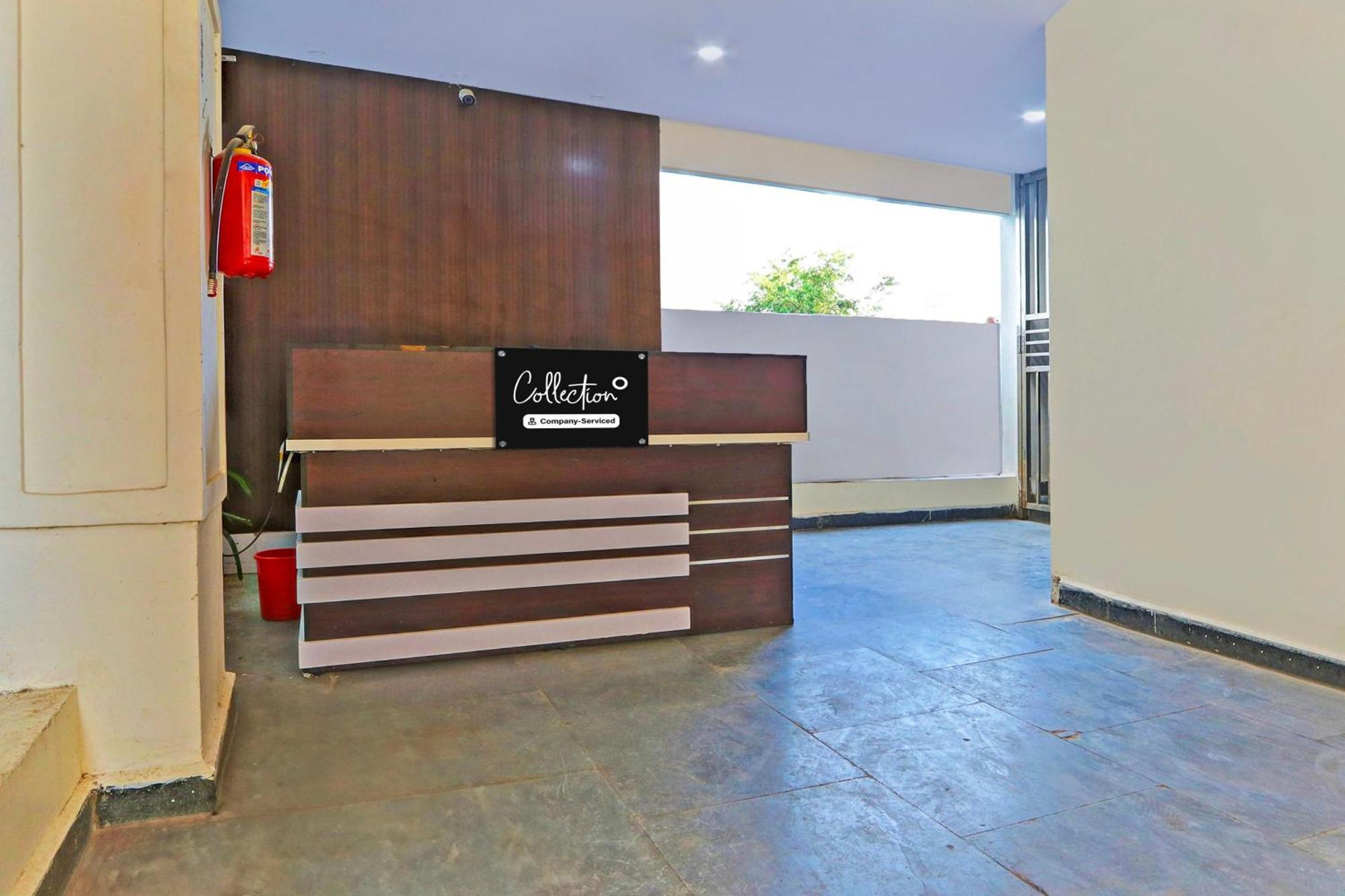 Super Collection O Gachibowli Phase 2 Near Isb Hotel Kültér fotó